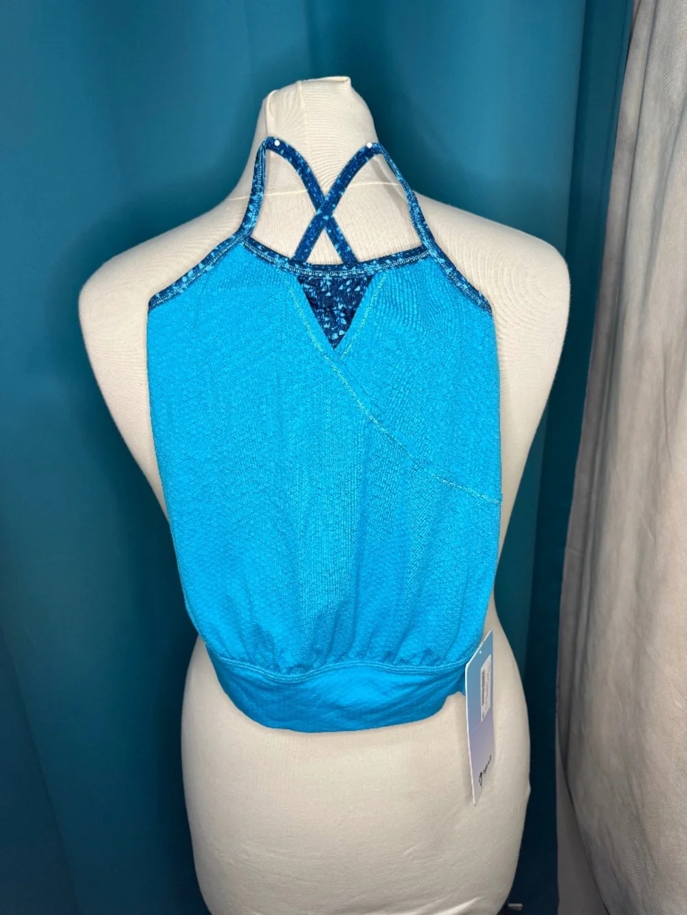 ivivva by lululemon Stretch Your Limits Tank | Size 4 | Sylvan Blue/Multi Stripe